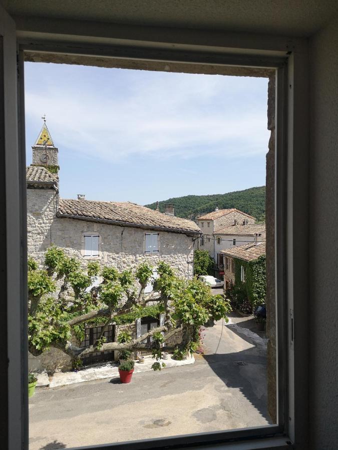 Auberge De L Helvie Chez Coco & Ricou Valvigneres المظهر الخارجي الصورة